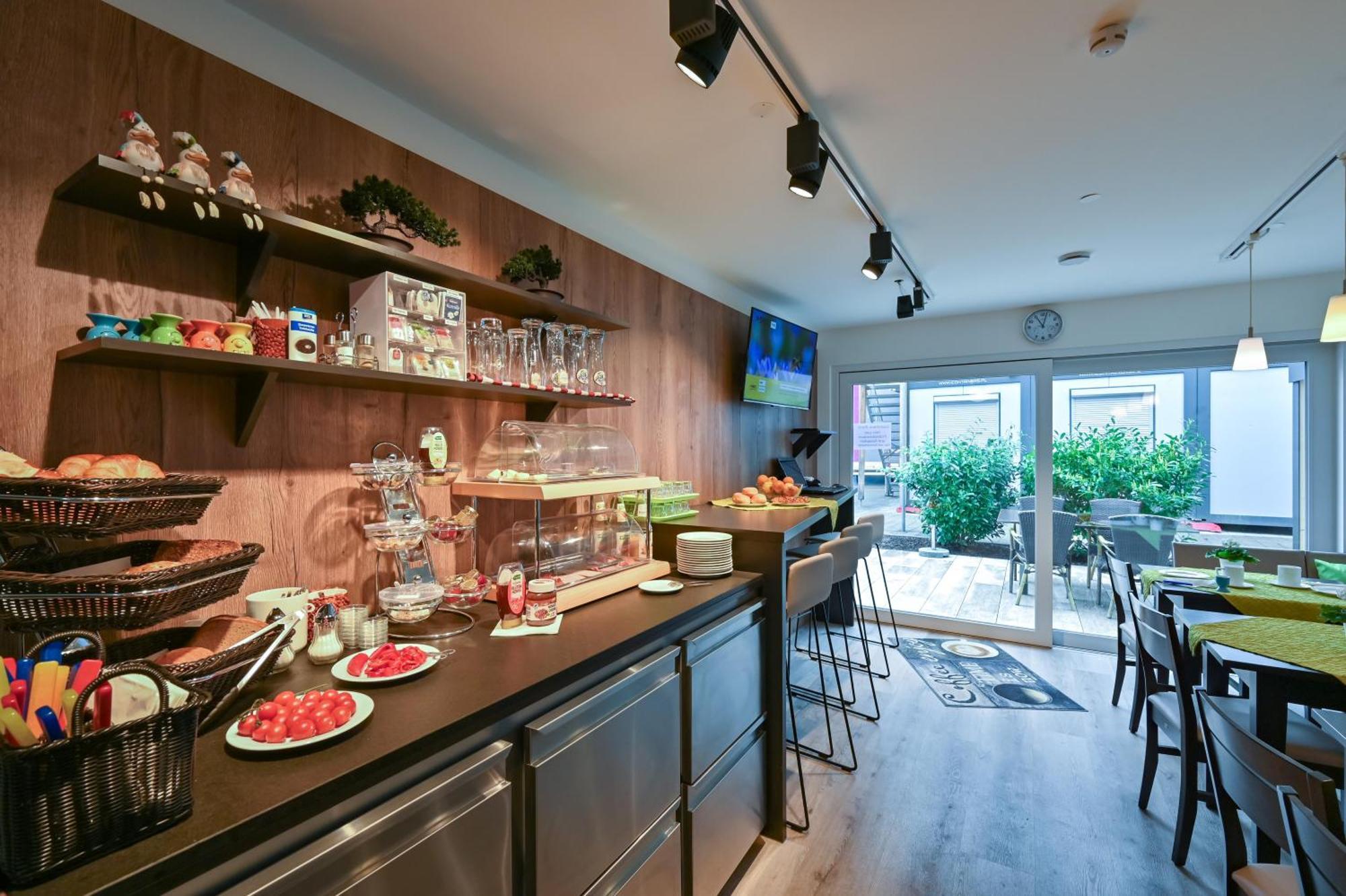 Hotel Gaestehaus Stock Zimmer Sahnehaeuble ฟรีดริชส์ฮาเฟน ภายนอก รูปภาพ